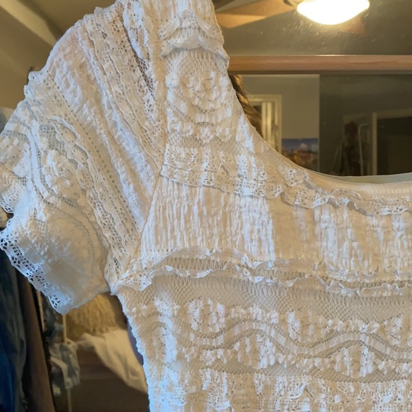 Lace Mini Dress - Picture 3 of 4